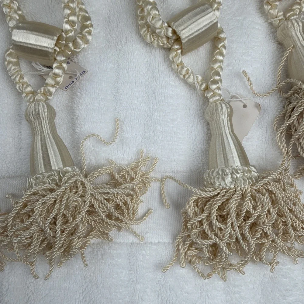Lot Of 5 Ivory Curtain Tie Backs With Tassels Shiny/glossy Look Boho Rope Twist